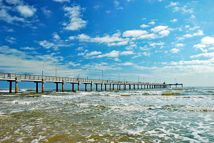 Embarcadero de Bob Hall