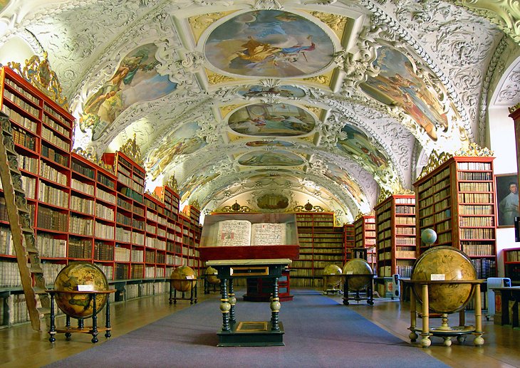 Bibliotecas espectaculares: el Monasterio de Clementinum y Strahov