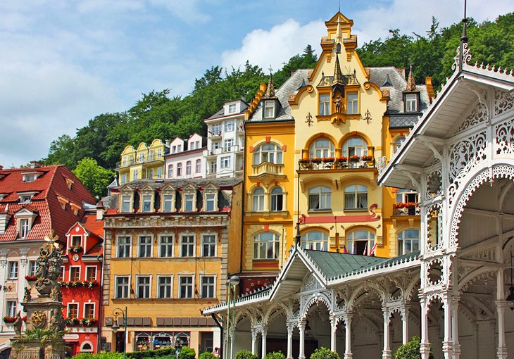Las columnatas y balnearios de Karlovy Vary