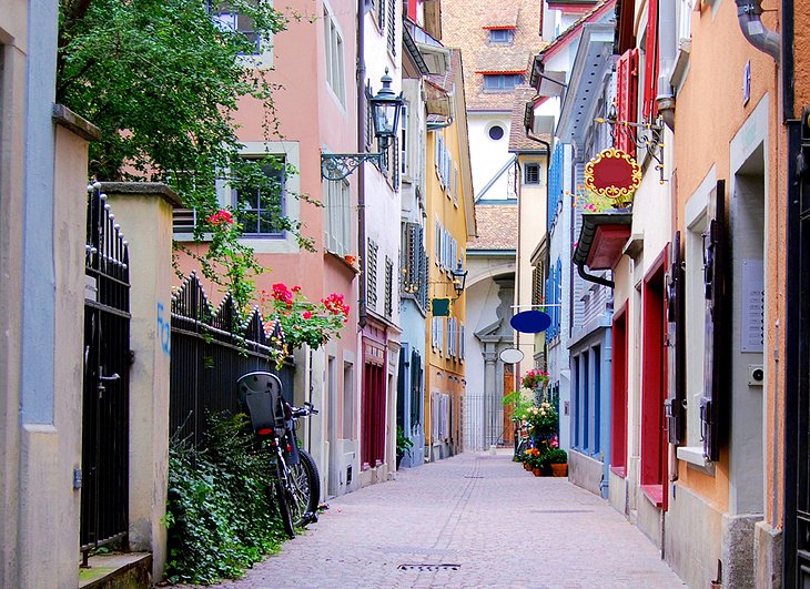 Calle adoquinada en Zúrich