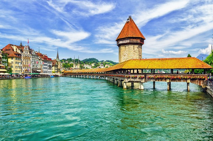 Puente de la capilla en Lucerna