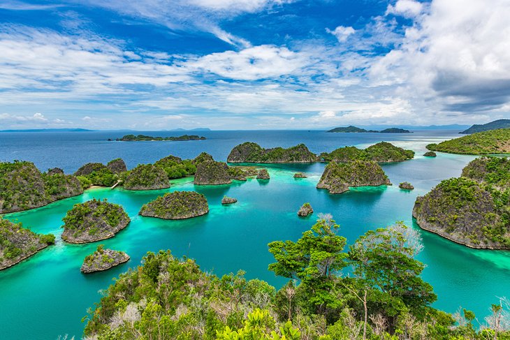 Vista de las Islas Pianemo desde el mirador del acantilado