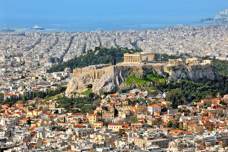 Vista de Atenas y la Acrópolis desde la colina Lycabettus