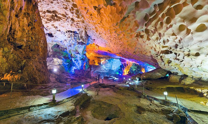 Cueva de Thien Cung