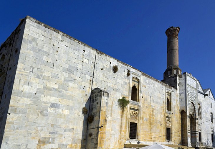 Mezquita Isa Bey (Isa Bey Camii)