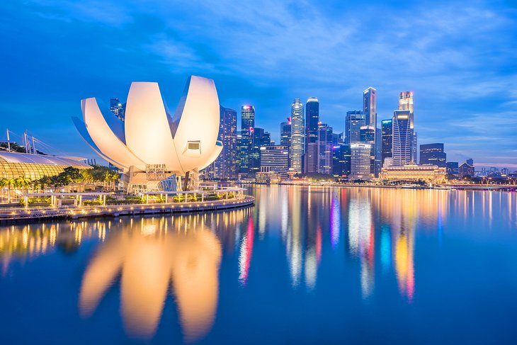 Marina Bay en Singapur al atardecer