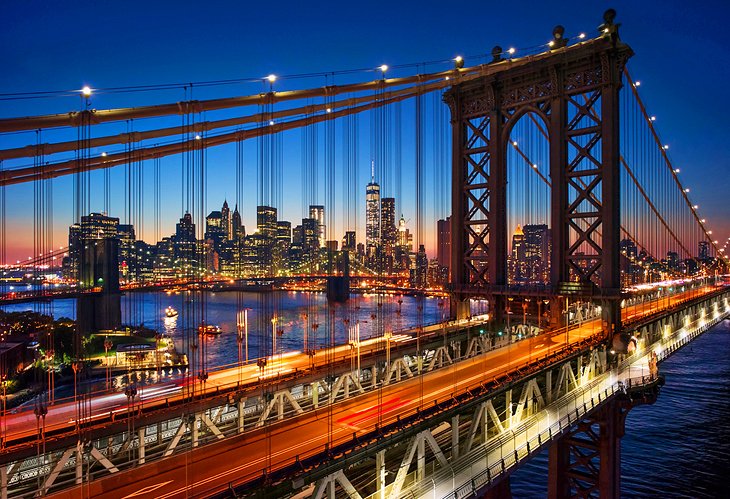 Puente de Brooklyn y Manhattan de noche