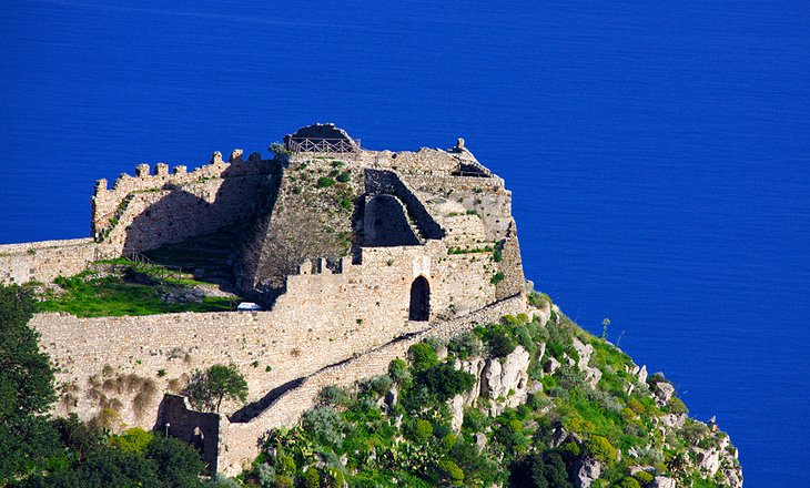 Vía Circonvallazione