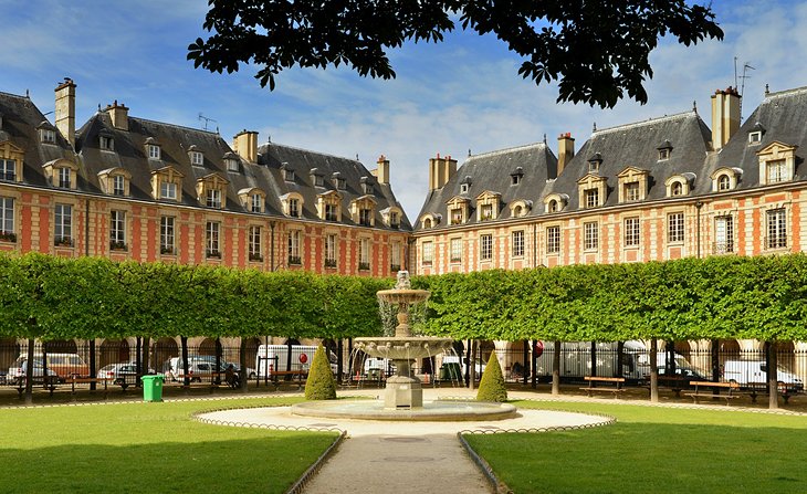 Place des Vosges, distrito de Marais