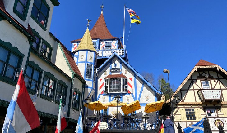 Edificios bávaros en Helen, Georgia
