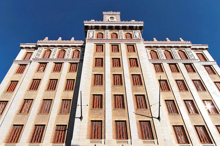 Edificio Bacardí en La Habana