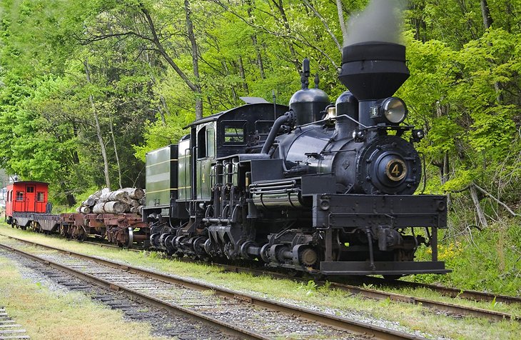 Locomotora de vapor en Virginia Occidental